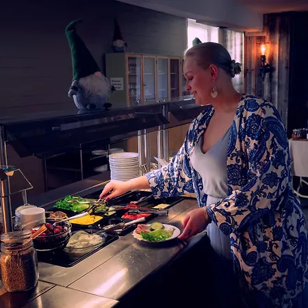 Metsaehirvas Hotel 3*