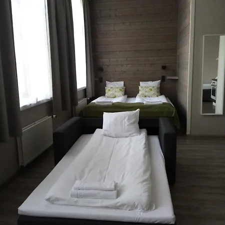 Metsaehirvas 4*