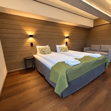 Metsaehirvas 4*